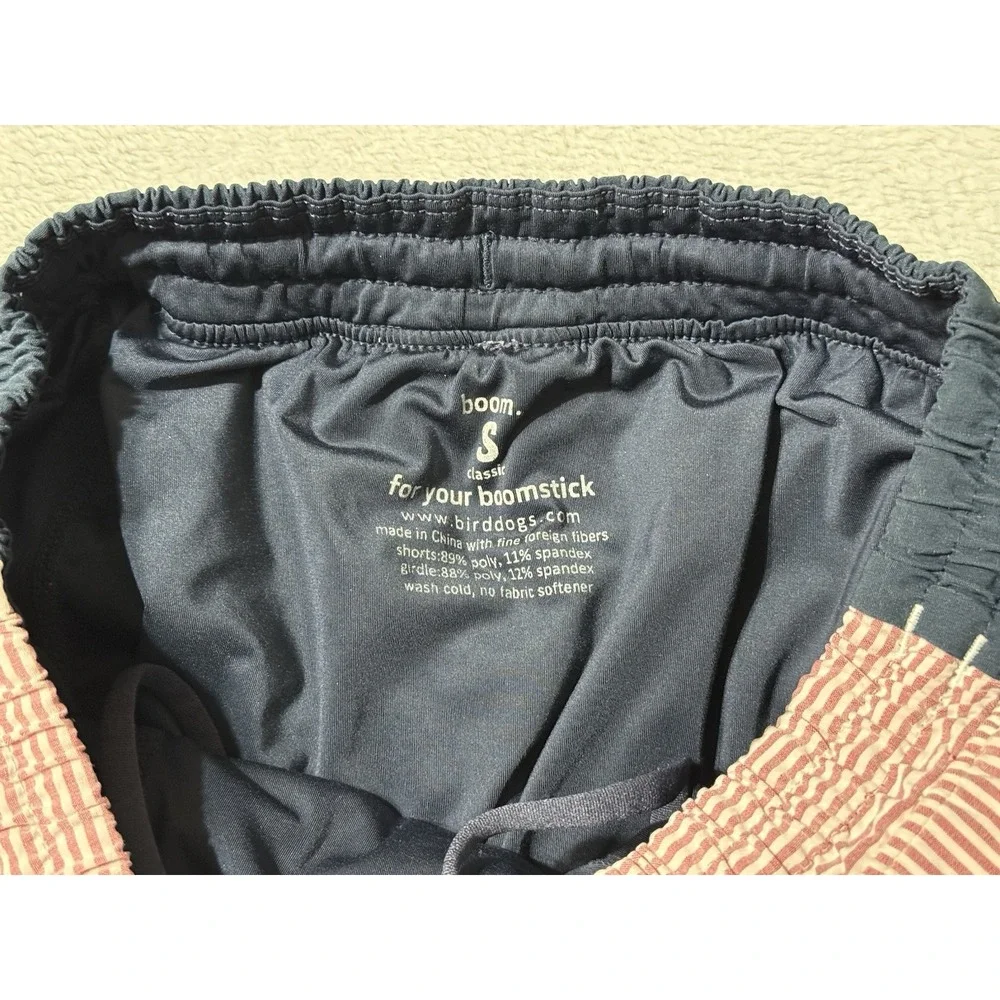 Birddogs Men's Small USA Flag Stripe Lined 7